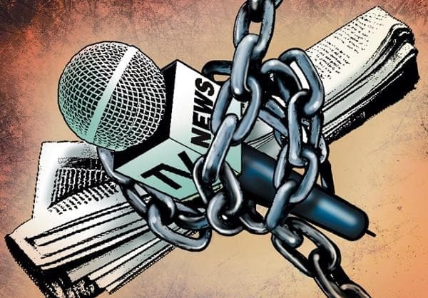 Minister’s resignation: investigative journalist threatened with shooting, burning