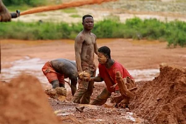 Galamsey Fight: No honeymoon for whoever wins December 7 polls as six presidential candidates sign pact